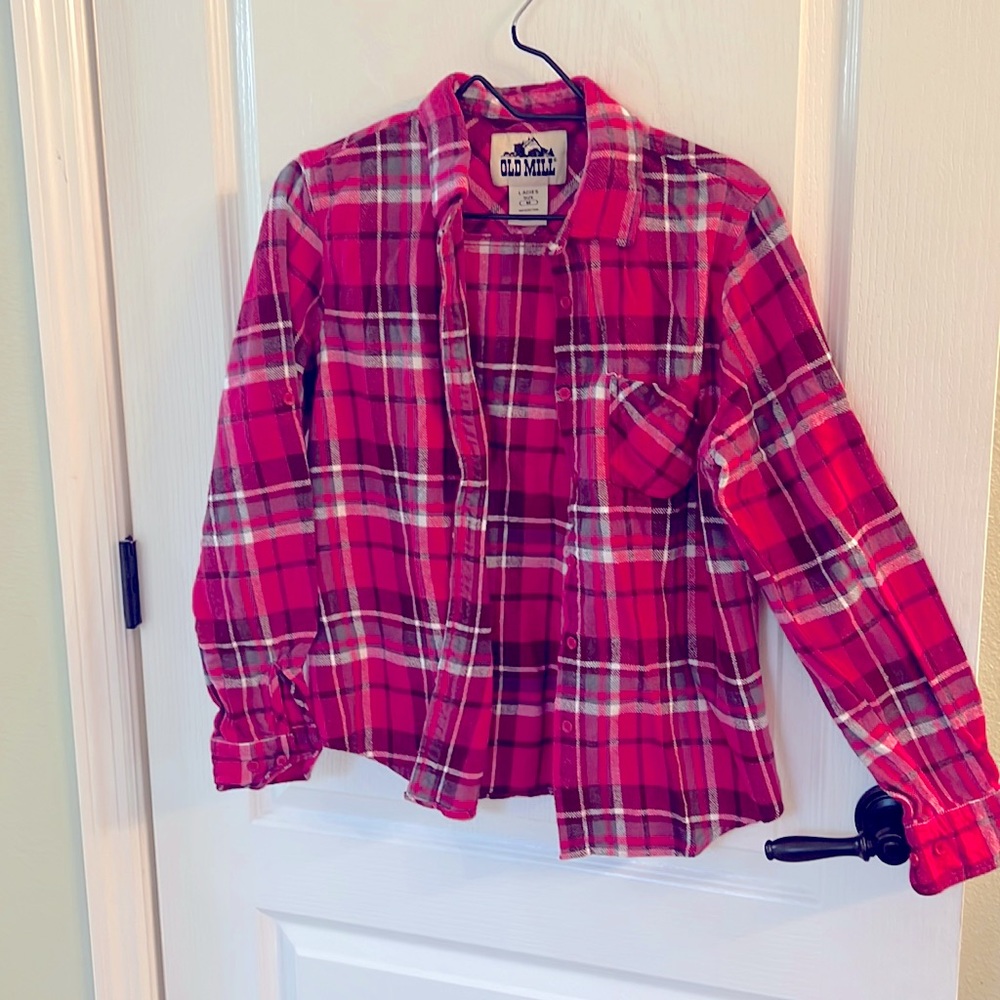 Size M flannel shirt
